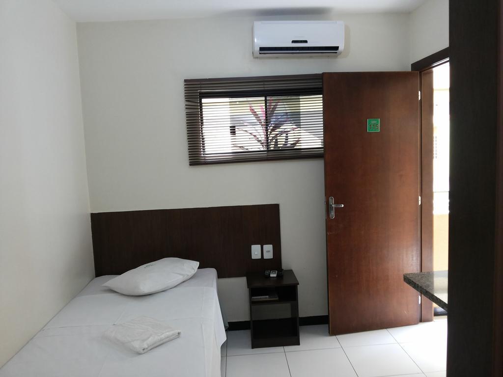 Hotel Casa Nova Várzea Grande Zimmer foto